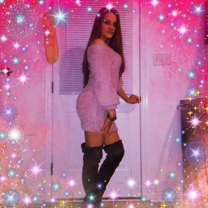 Meet your Posher, Elizabeth